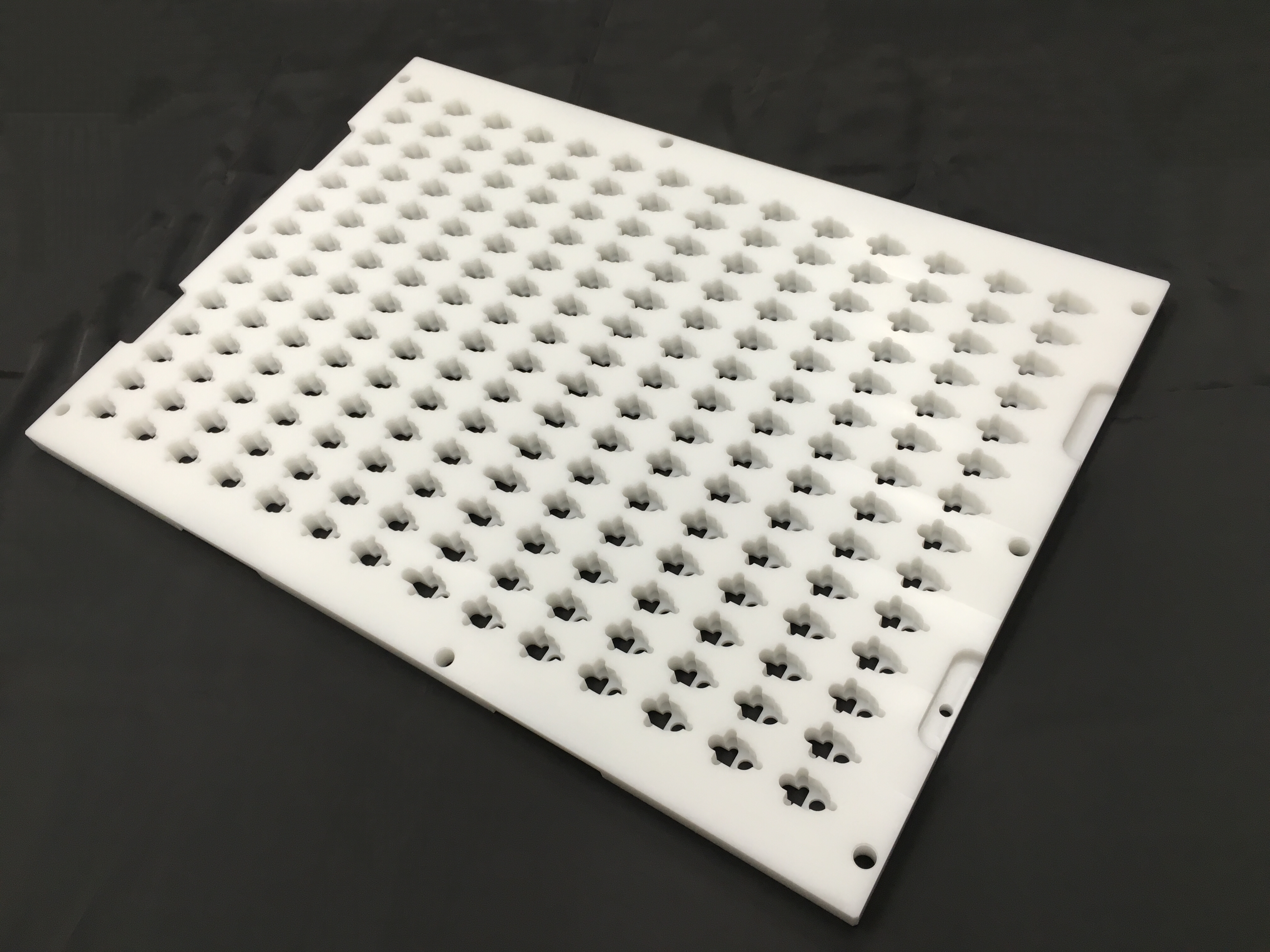 圧入用冶具トレー[搬送用トレー]